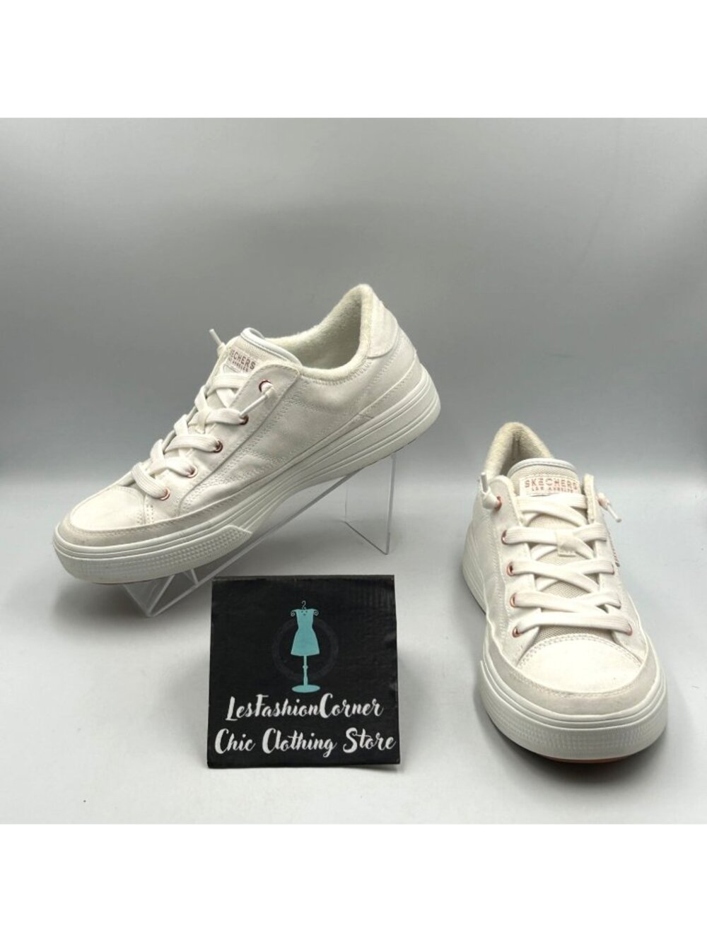 Skechers Women's Beige Canvas Low-Top Meet Ya There  Lace-up Sneakers Sz 10 3797